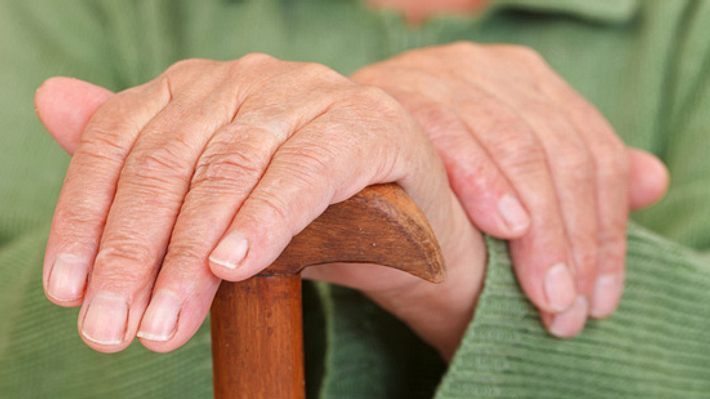 Was ist eine Arthritis (Gelenkentzündung) und was hilft?