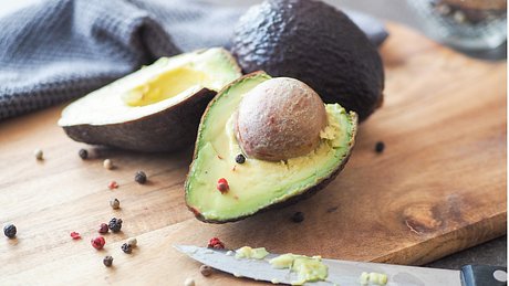 Die Avocado steckt voller wertvoller Inhaltsstoffe - Foto: Sonja Rachbauer