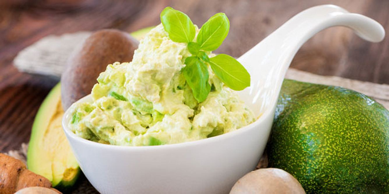Avocado hilft bei Rosazea
