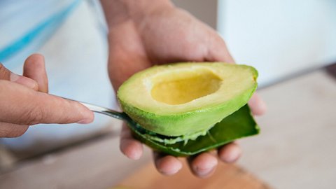 Leber entgiften: So funktioniert es - Foto: istock/NatashaPhoto