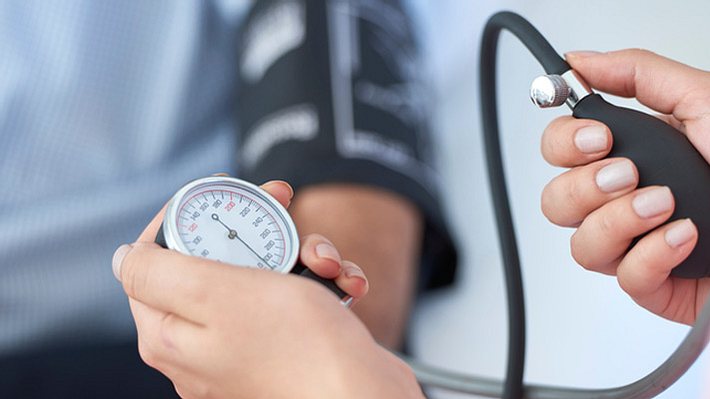 Was ist Bluthochdruck? Alle Infos auf Praxisvita.de