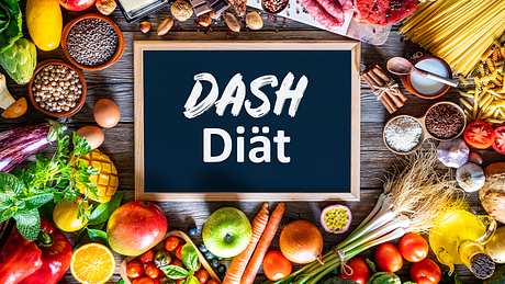 Wie kann man mit der DASH-Diät den Blutdruck senken? - Foto: iStock | MEDITERRANEAN