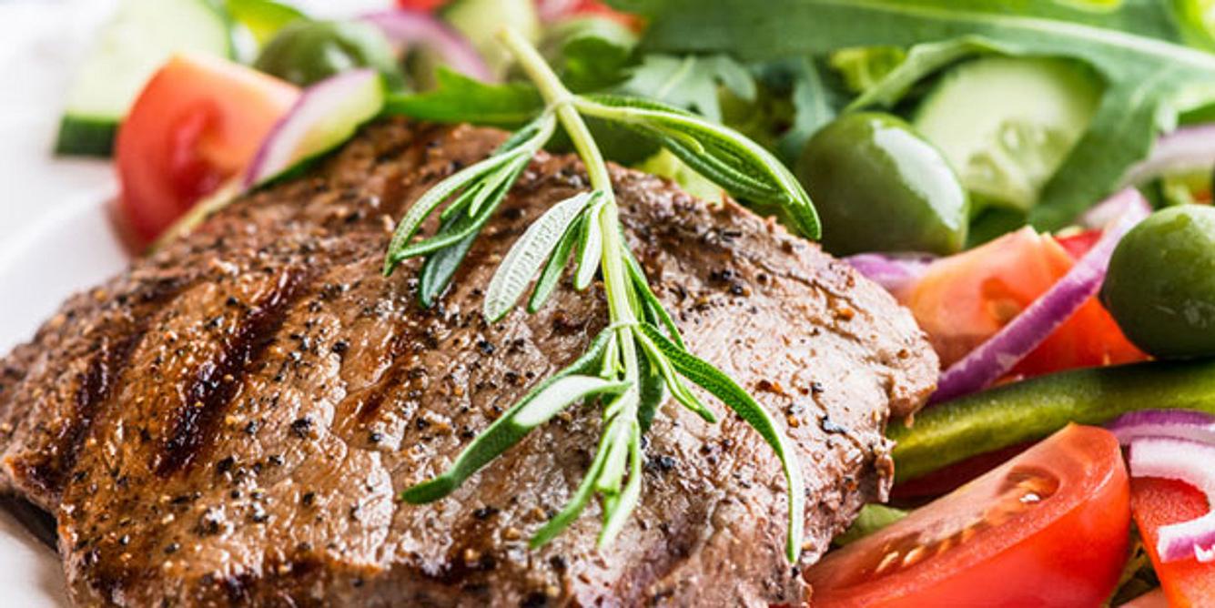 Das bringt Power: Rindfleisch ist ein guter Eisenlieferant – damit beugen Sie Müdigkeit und Konzentrationsschwäche vor