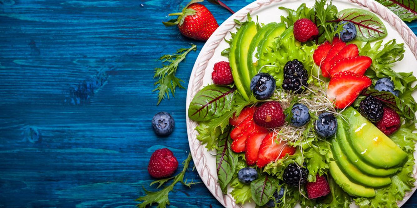 Obst und Salat