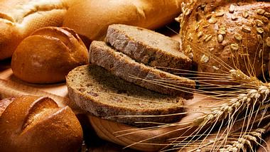 Bauchschmerzen nach dem Essen: Macht uns Brot krank?