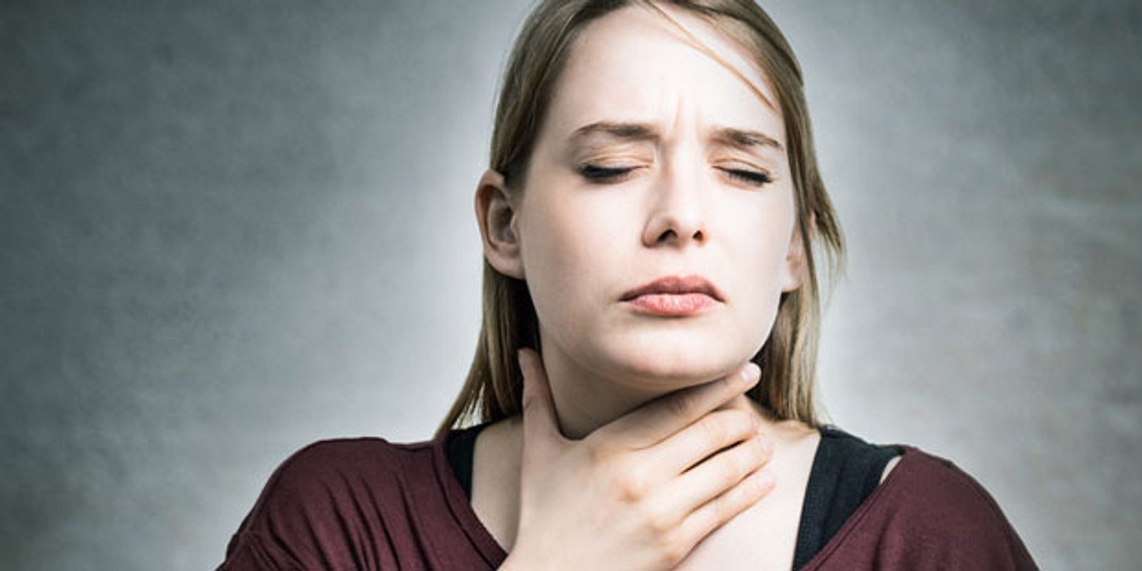 Heiserkeit | Schlafprobleme: 7 unbekannte Auslöser | PraxisVITA