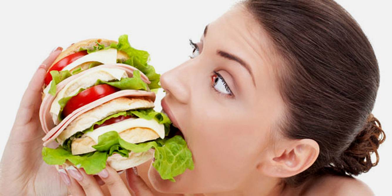 Binge Eating ist eine Form von Heißhungerattacken