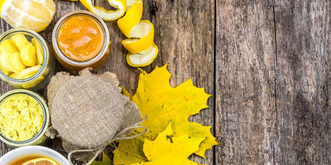 Je herbstlicher das Wetter, desto größer die Erkältungs- und Grippegefahr. Deshalb sind Vitamine und Mineralstoffe nun so wichtig. Welche Immunstärker unverzichtbar sind, erfahren Sie in der Bildergalerie