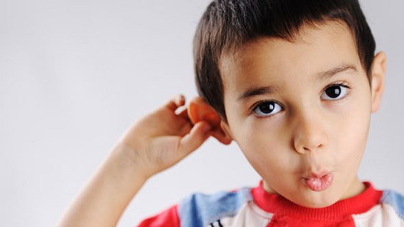 Erguss im Innenohr schränkt Hörvermögen bei Kindern ein - Foto: Shutterstock