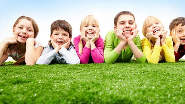 Wachstumsschmerzen sind bei Kindern nicht ungewöhnlich - Foto: Fotolia