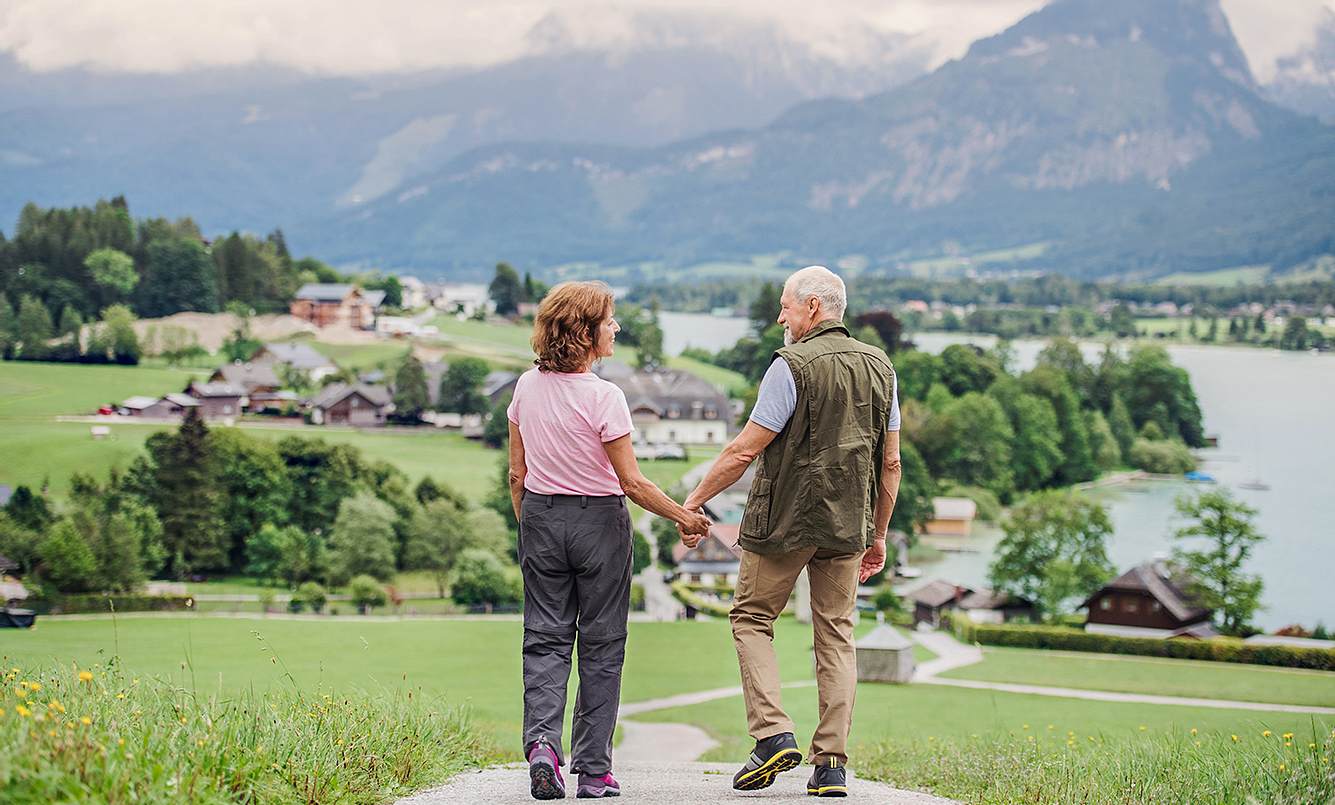 Wanderndes Paar in Bayern