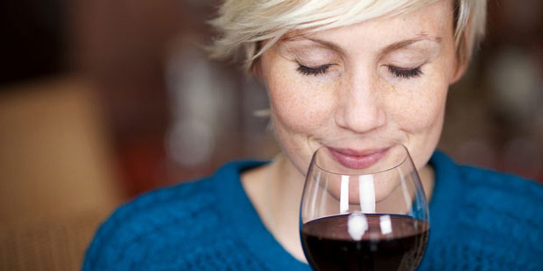 Rotwein kann Migräneanfälle auslösen