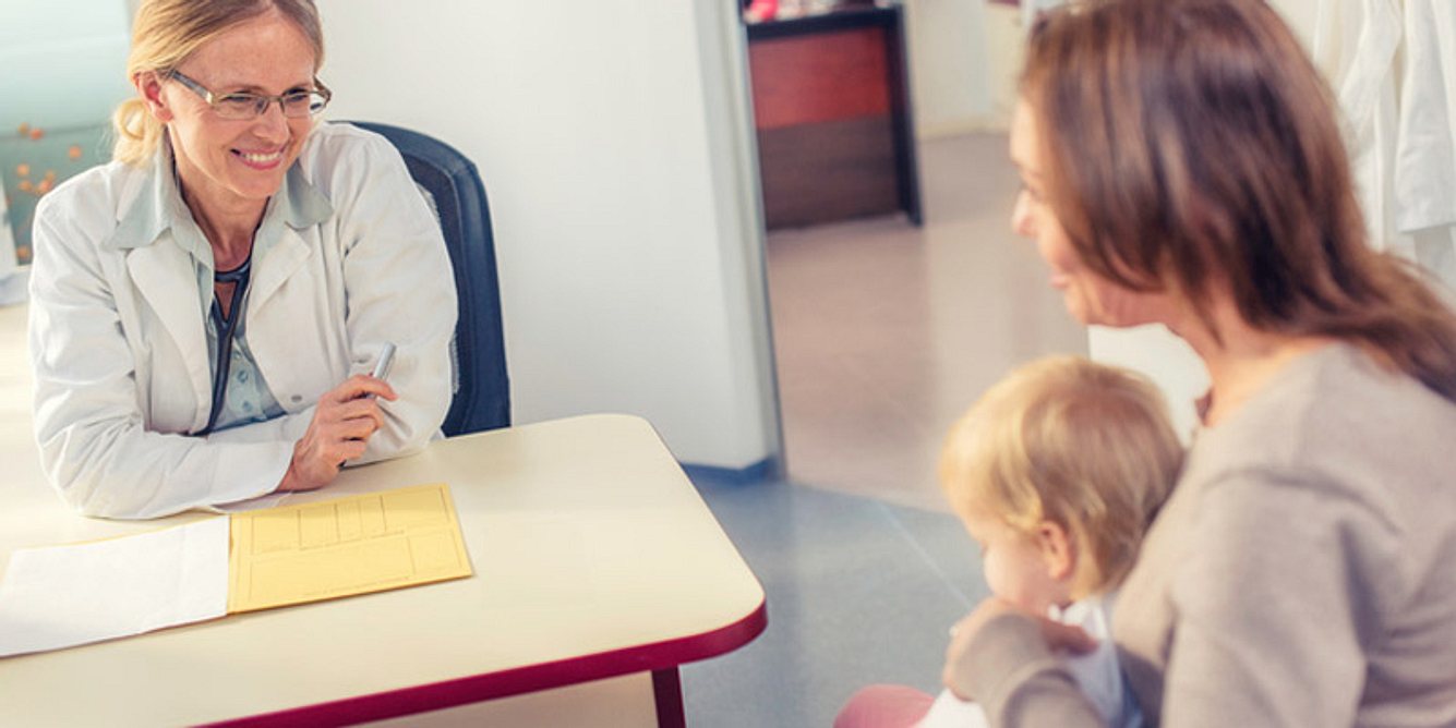 Eine präzise Milchschorf-Diagnose fällt der Kinderarzt