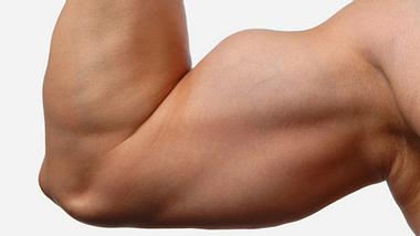 Muskelkater sind kleinste Muskelfaserrisse - Foto: Fotolia