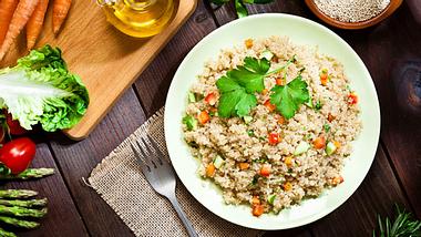 Quinoa-Salat - Foto: iStock