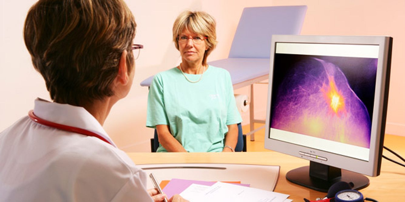 Mit Ultraschalluntersuchung Brustkrebs schnell erkennen