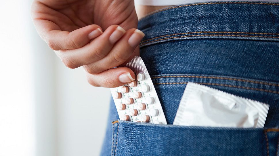 Verhütungsmittel - Foto: istock/nensuria
