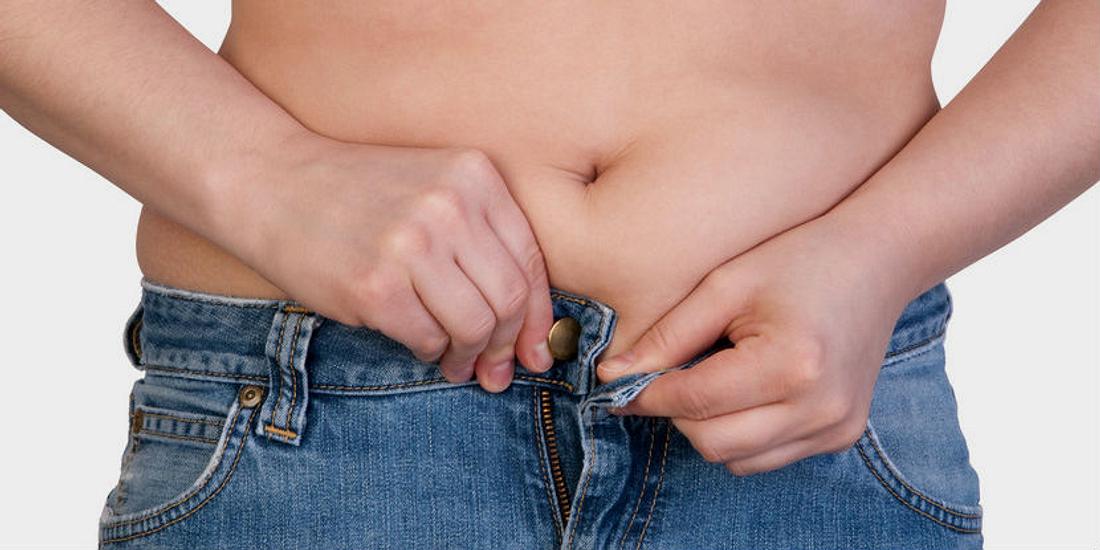 Frauen nehmen besonders am Bauch zu