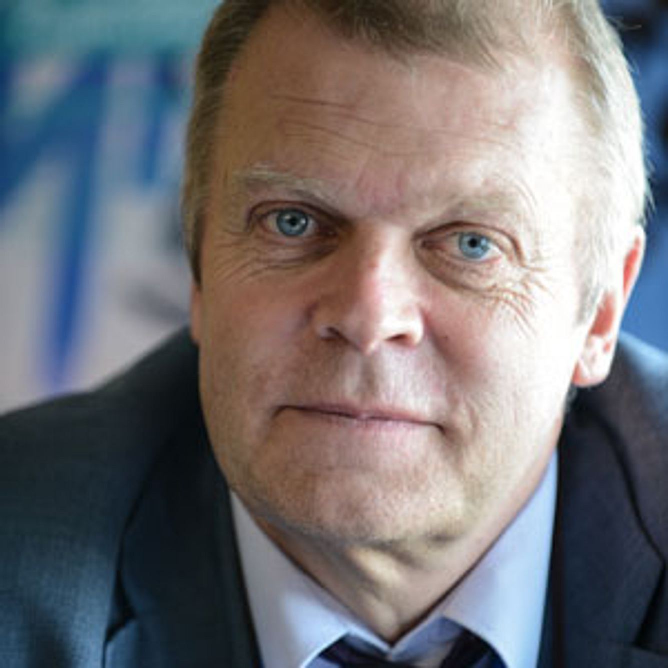Dr. Wolfgang Bühmann